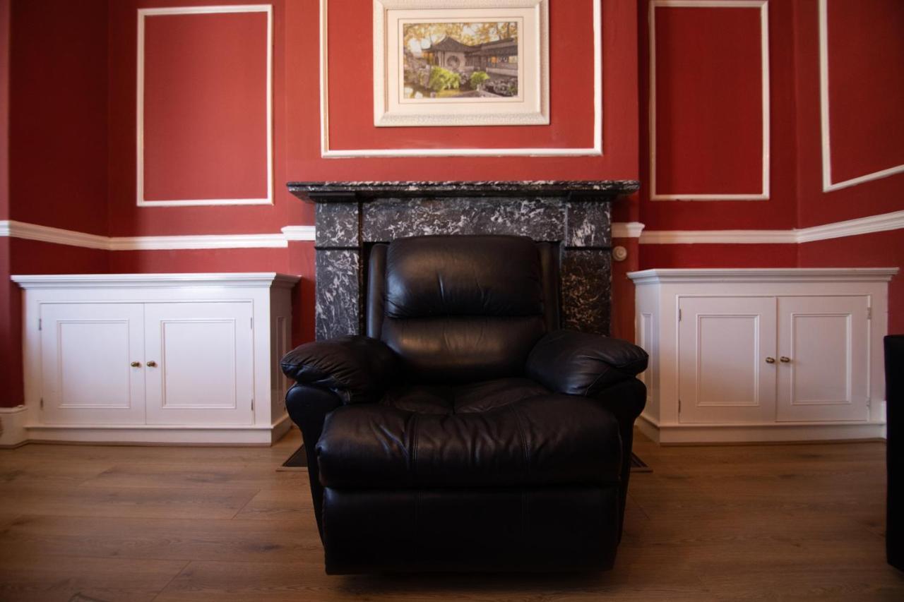 Victorian Woods Bnb Ilford Bagian luar foto